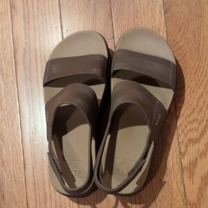 REEF Water Vista Higher Sandals Size 7